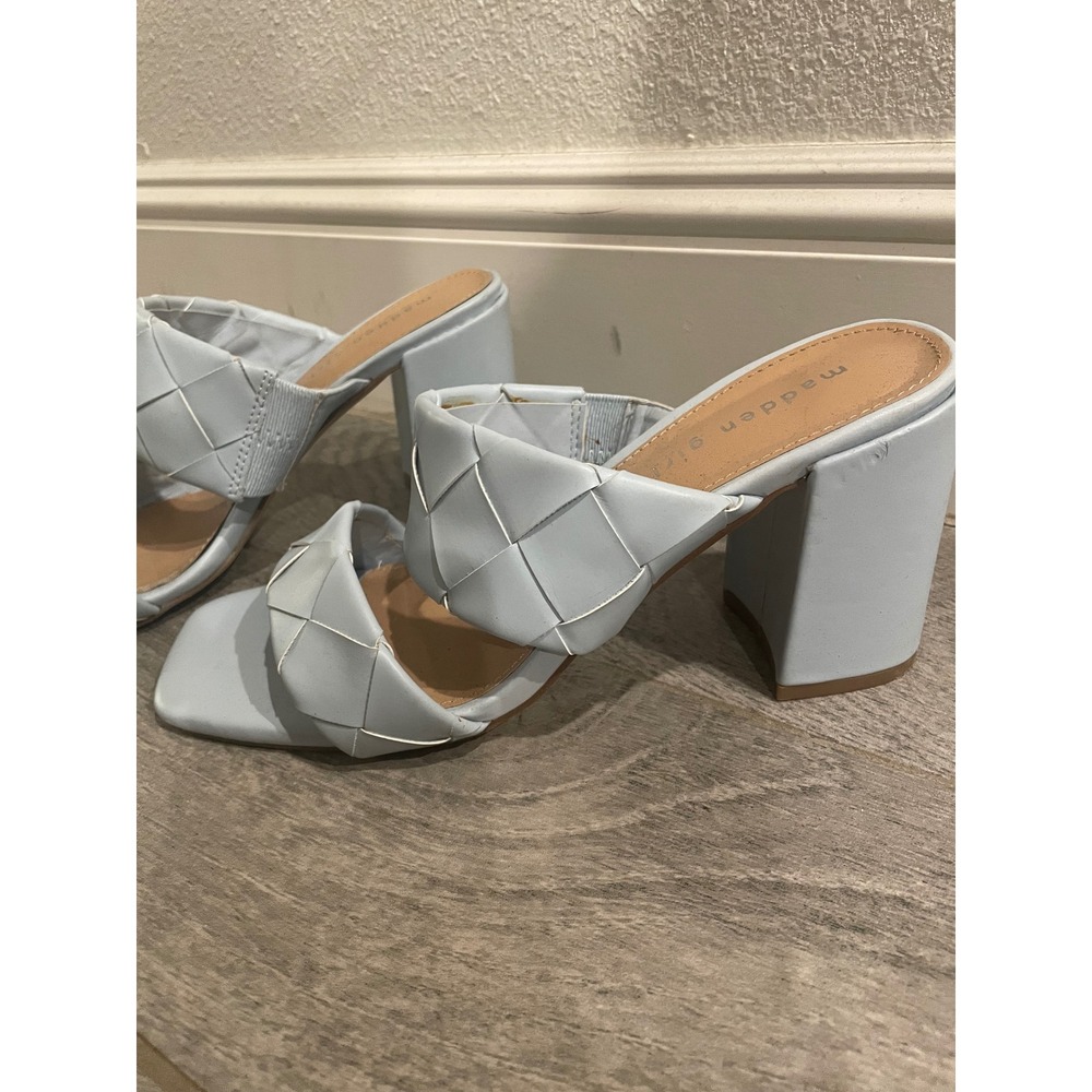 Madden Girl Darre Light Blue Woven Double Strap Block Heel Sandals Mules 10M - Picture 2 of 4
